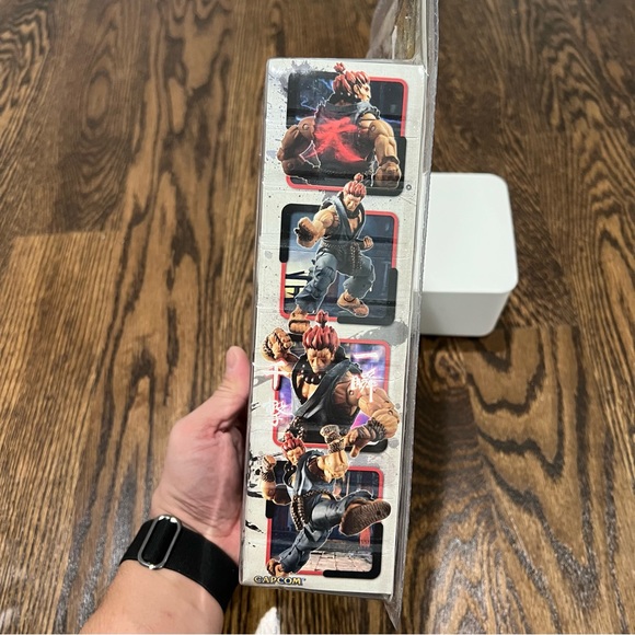 NECA Capcom Street Fighter IV Fighting Game - Akuma Action Figure - Picture 4 of 7